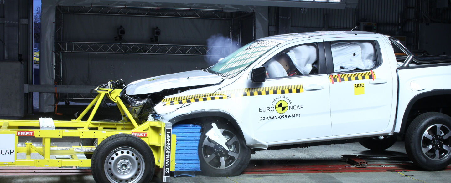 Crashtest 202212 - VW Amarok